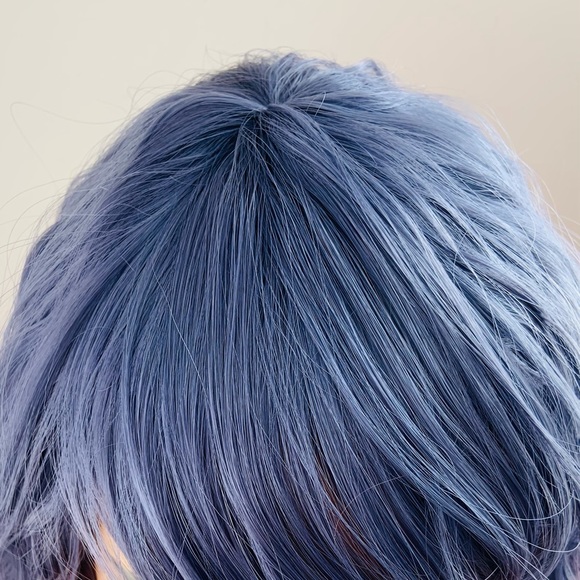 A Very Pretty Purple & Pink Long Wavy Synthetic Wig with Bangs - Picture 3 of 13